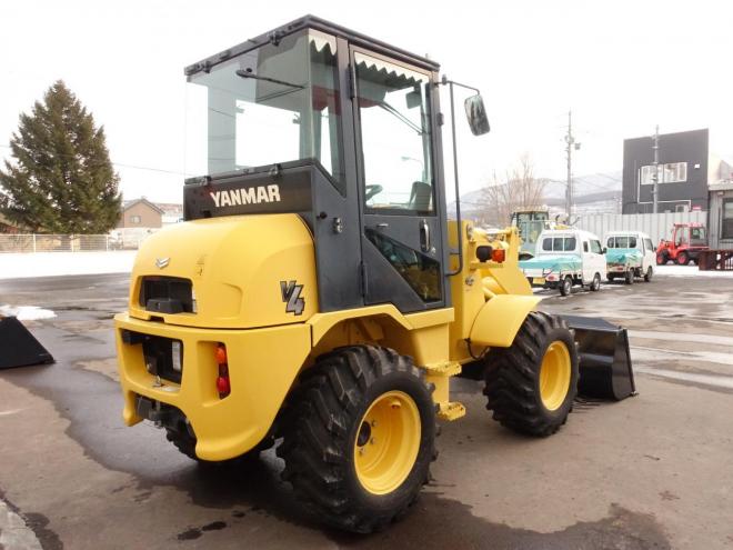 ホイールローダヤンマー V4-7  バケット容量0.5m3
