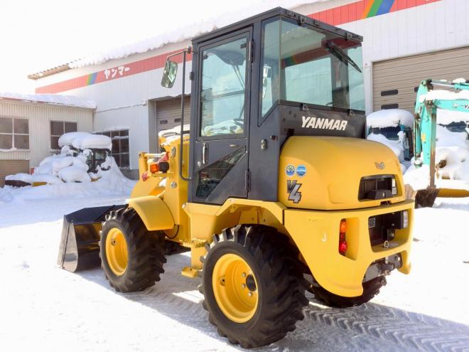 ホイールローダヤンマー V4-7  バケット容量0.5m3