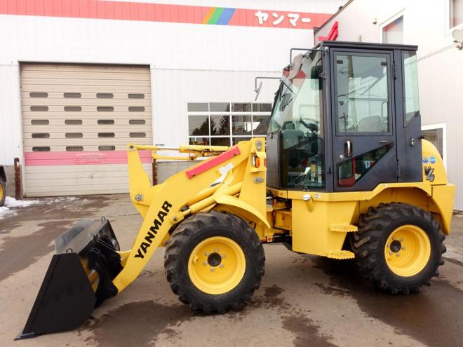 ホイールローダヤンマー V4-7  バケット容量0.5m3