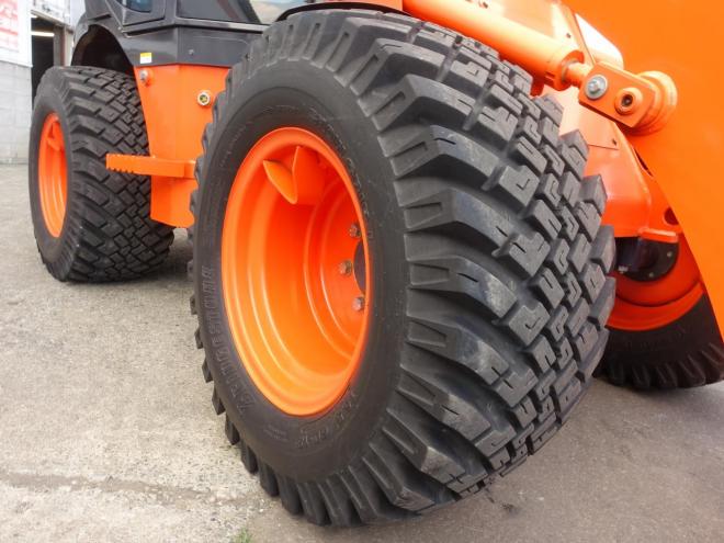 ホイールローダ日立 ZW40-5B  バケット容量0.5m3