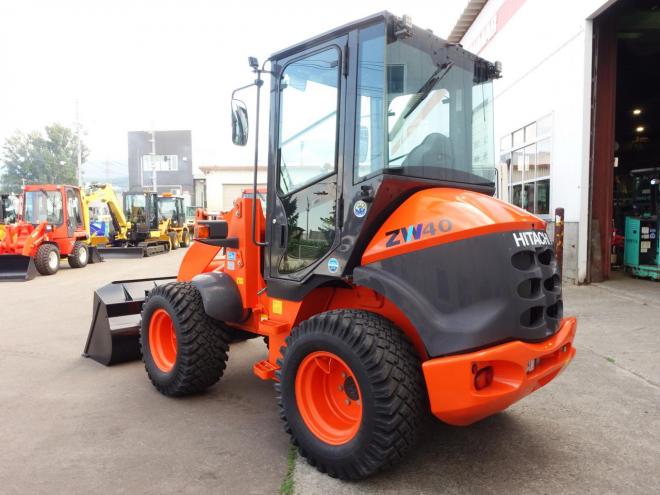 ホイールローダ日立 ZW40-5B  バケット容量0.5m3