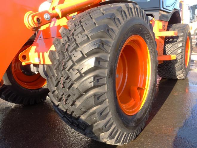 ホイールローダ日立 ZW50-5B  バケット容量0.6m3