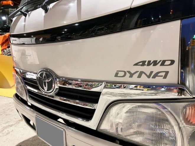 ダイナ中古　4WD　平ボディ