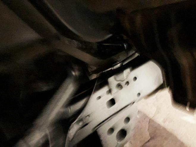 ダイナ中古　4WD　平ボディ