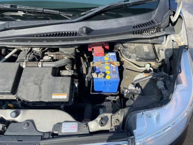 ワゴンRスティングレー X 4WD　 660