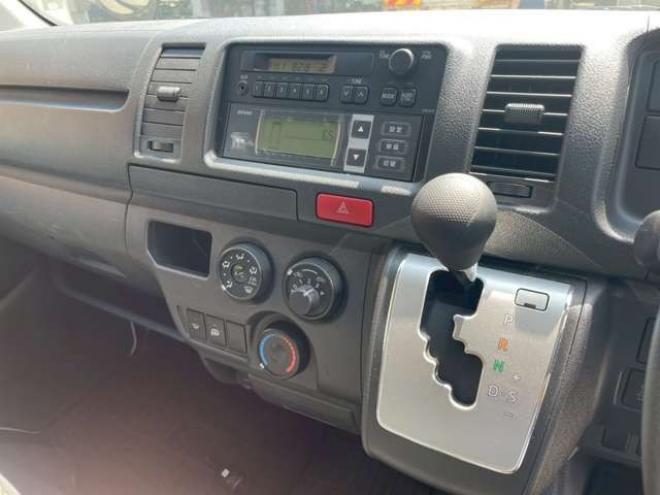 ハイエースバン2.8 中温冷凍バン ロング ディーゼルターボ 4WD　 2800