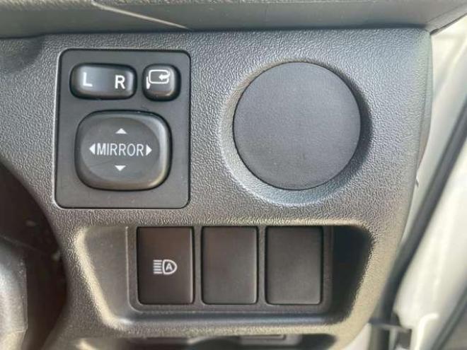 ハイエースバン2.8 中温冷凍バン ロング ディーゼルターボ 4WD　 2800