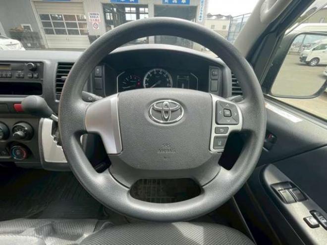 ハイエースバン2.8 DX ロング ディーゼルターボ 4WD　 2800