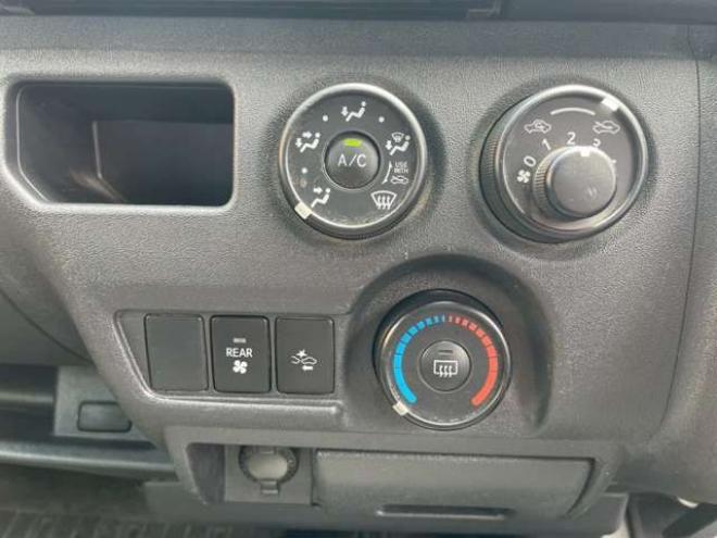 ハイエースバン2.8 DX ロング GLパッケージ ディーゼルターボ 4WD　 2800