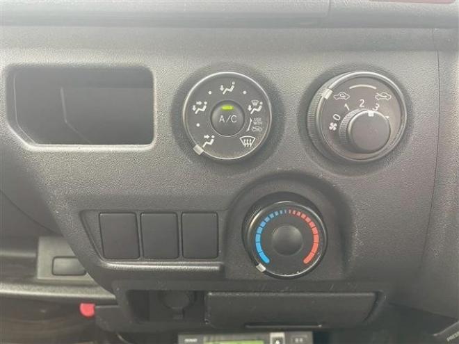 ハイエースバン3.0 中温冷凍バン ロング ディーゼルターボ 4WD　 3000