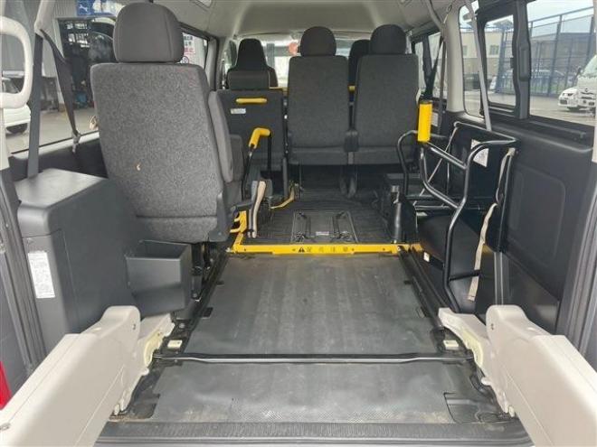 ハイエースバン3.0 ウェルキャブ Bタイプ ロング ディーゼルターボ 4WD　 福祉車両 3000