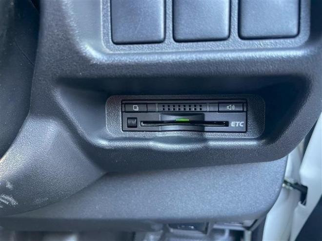 ハイエースバン3.0 低温冷凍バン ロング ディーゼルターボ 4WD　 3000