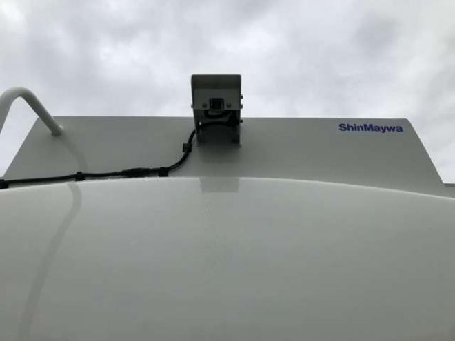 デュトロタンクローリー　2DG-XZU685 新明和工業　 4WD 4000