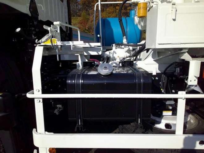 プロフィアミキサー　2DG-FS1AGE カヤバ　 2WD 8860