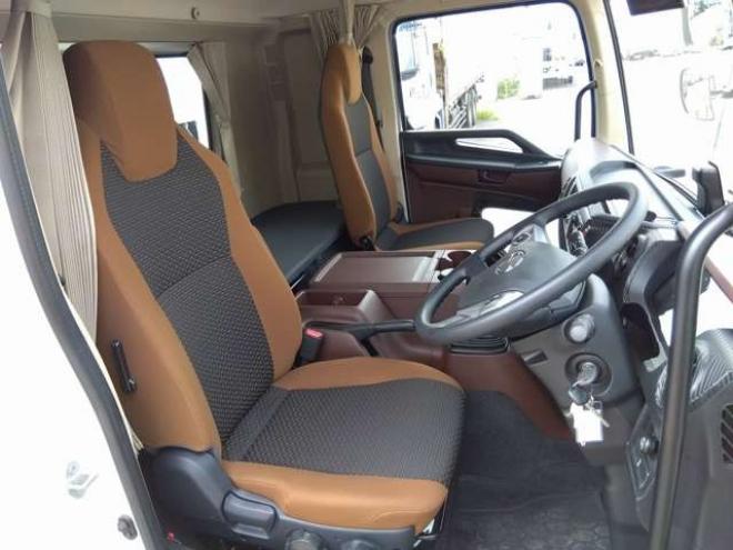 レンジャー冷凍バン　2KG-FD2ABG トプレック　 2WD 5120