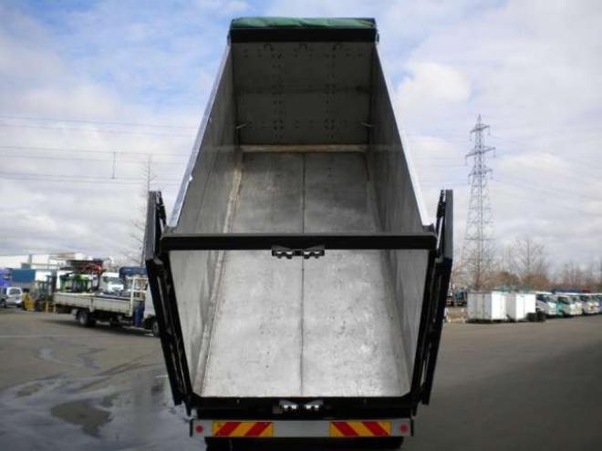 ファイター深ダンプ QKG-FK62FZ 極東開発工業　 2WD 7540