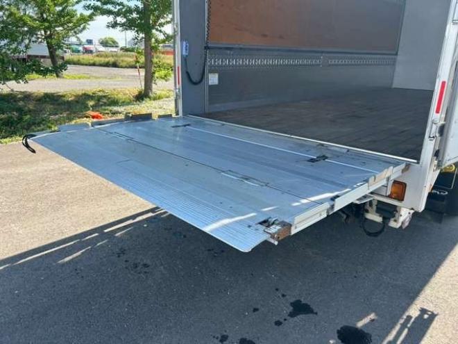 デュトロウイング　TKG-XZU720M 日本トレクス　 2WD 4000