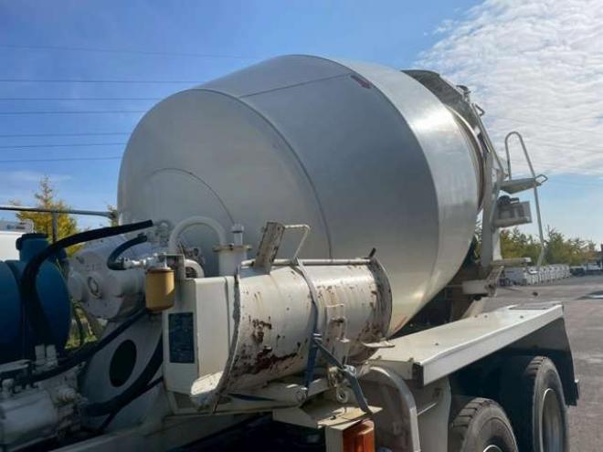 プロフィアミキサー　QPG-FS1AKDA カヤバ　 2WD 8860