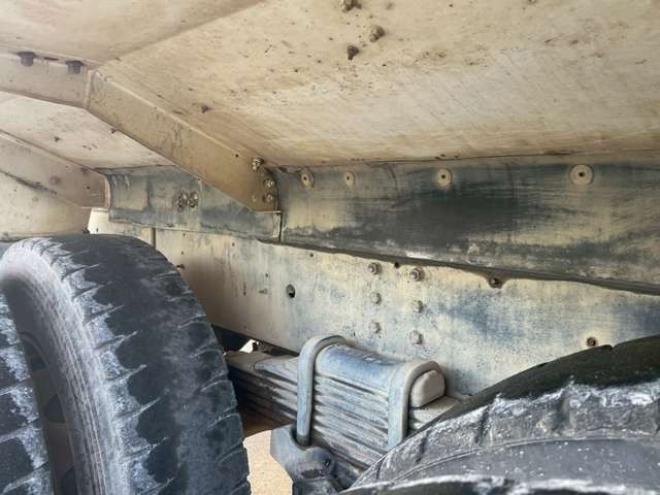 プロフィアミキサー　QPG-FS1AKDA カヤバ　 2WD 8860