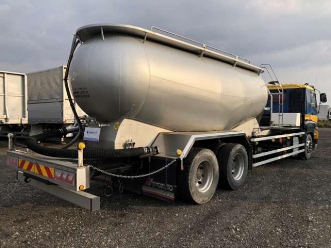 ギガ粉粒体運搬車 QKG-CYY77A 極東開発工業　 2WD 9830