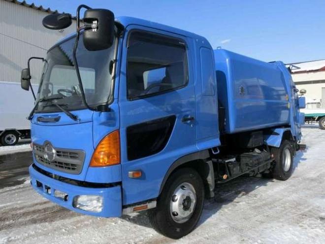 レンジャー塵芥車　ADG-FX7JDWA　富士重工　 4WD 6400