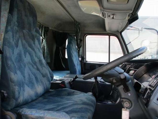 ビッグサム平ボディ　KL-CG48ZVX　 2WD 13070