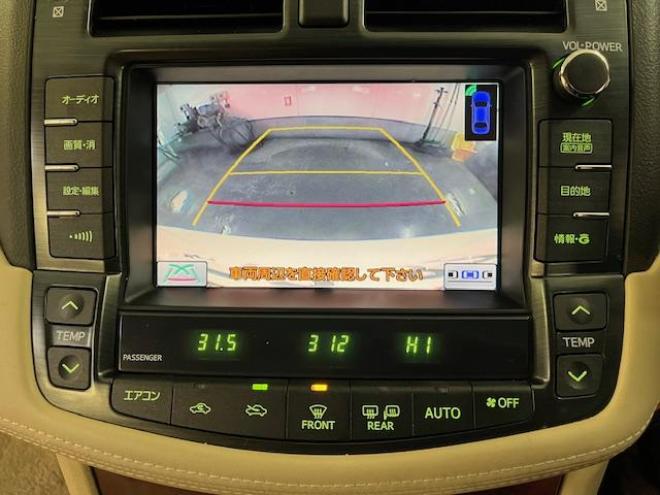 クラウン本州仕入　後期型　Ｂｌｕｅｔｏｏｔｈ　純正ＨＤＤナビ　フルセグ地デジ　ＤＶＤ再生　ミュージックサーバー　バック＆サイドカメラ　クルーズコントロール　両席パワーシート　前後コーナーセンサー　純正ＥＴＣ 4WD 2500 4Dr