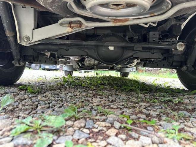 タウンエースバン1.5 GL 4WD　ベージュツートン全塗装済　ストラーダナビTV　バックカメラ　LEDヘッドライト　純正デフロック　リアヒーター　寒冷地仕様　ブラウンレザー調シートカバー　ルーフラック 1500