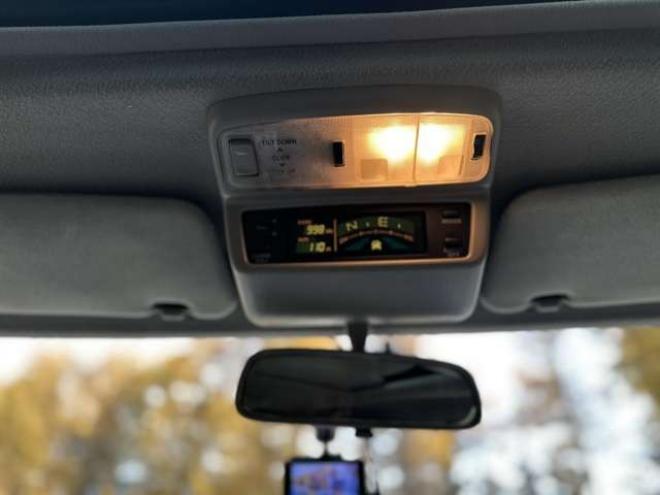 ハイラックスサーフ3.0 SSR-X ディーゼルターボ 4WD　サンルーフ　リフトアップ　ETC　パワステ　パワーウィンドウ　社外アルミ　ABS　キーレス　CDオーディオ 3000