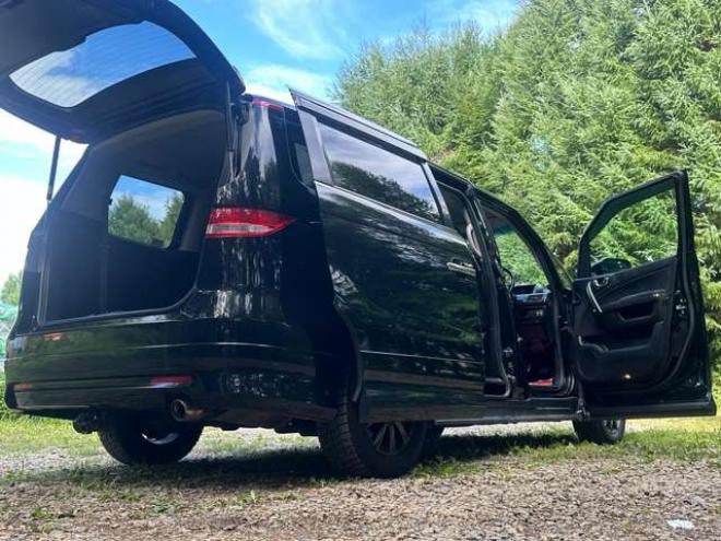 エリシオン2.4 G エアロ HDDナビスペシャルパッケージ 4WD　ABS　バックカメラ　盗難防止装置　エアコン　パワステ　パワーウィンドウ　HDDナビ　ETC　キーレス　3列シート　両側電動スライドドア　アルミホイール　DVD再生　CD　フォグランプ 2400