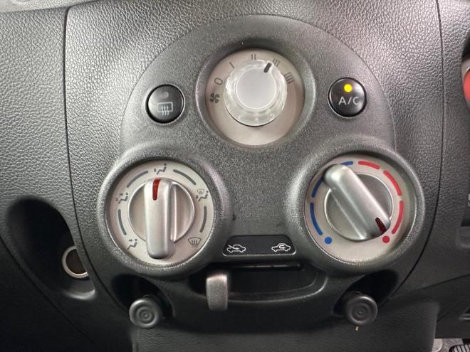 キューブ 4WD 1500 5Dr