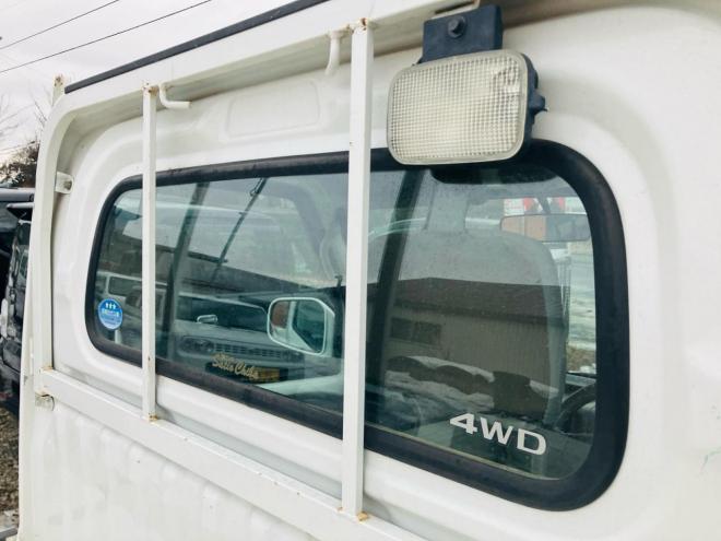 NT100クリッパーDX　4WD 4WD 660 2Dr