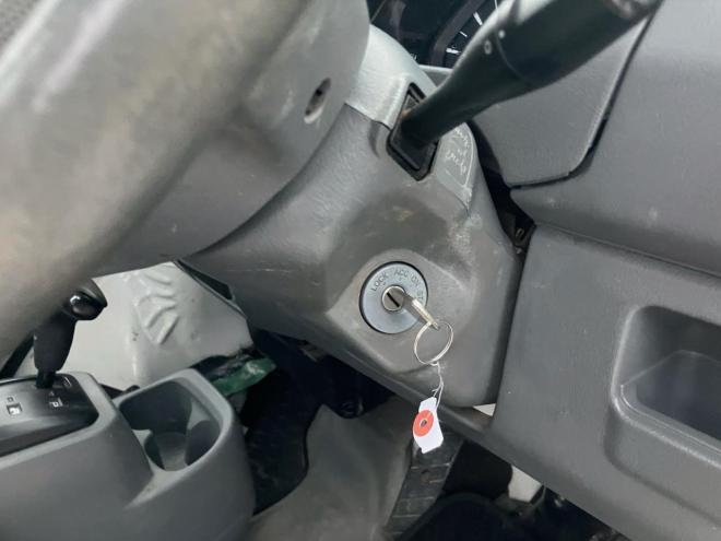 NT100クリッパーDX　4WD 4WD 660 2Dr