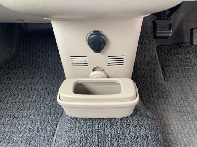 eKワゴンMX 4WD　1年間走行距離無制限保証/4速AT/走行30000キロ/夏冬タイヤ付き/キーレス/シートヒーター/車検整備2年付き/法定整備/禁煙車/修復歴無し 660