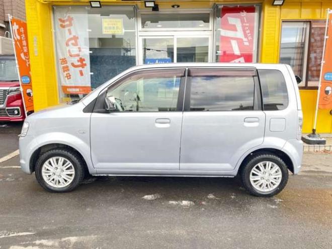 eKワゴンMX 4WD　1年間走行距離無制限保証/4速AT/走行30000キロ/夏冬タイヤ付き/キーレス/シートヒーター/車検整備2年付き/法定整備/禁煙車/修復歴無し 660