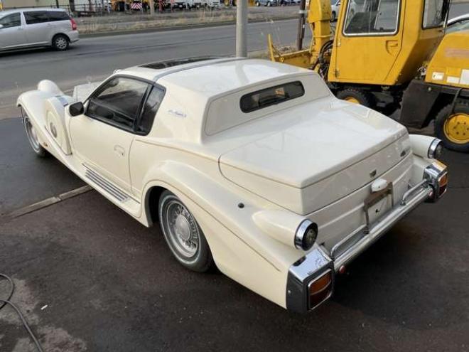 ラセードベースグレード　検)9年5月・市内コ・ミ・コ・ミ 2WD 1800