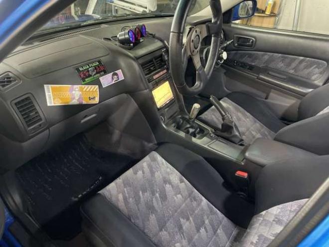 スカイライン2.5 25GT FOUR 4WD　5MT!4WD!検8年12月!市内コ・ミ・コ・ミ 2500