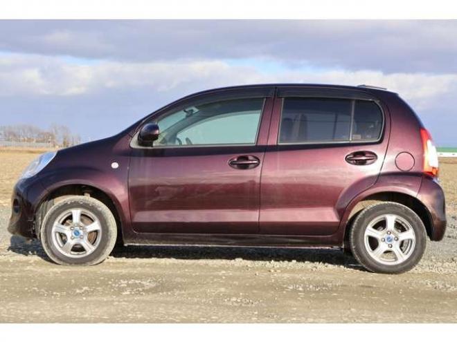 パッソ1.0 X 4WD　検2年　キーレス　自社　ローンカノウ 1000