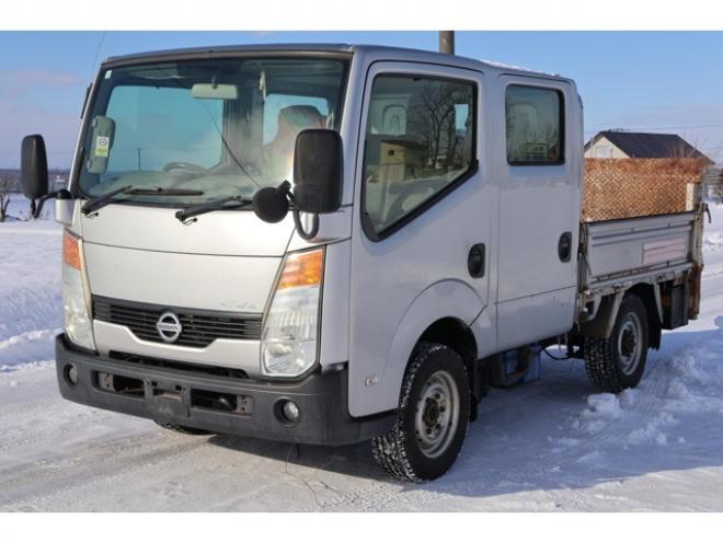 アトラス3.0 ダブルキャブ フルスーパーロー ディーゼルターボ 4WD　検1年　キーレス　MT 3000