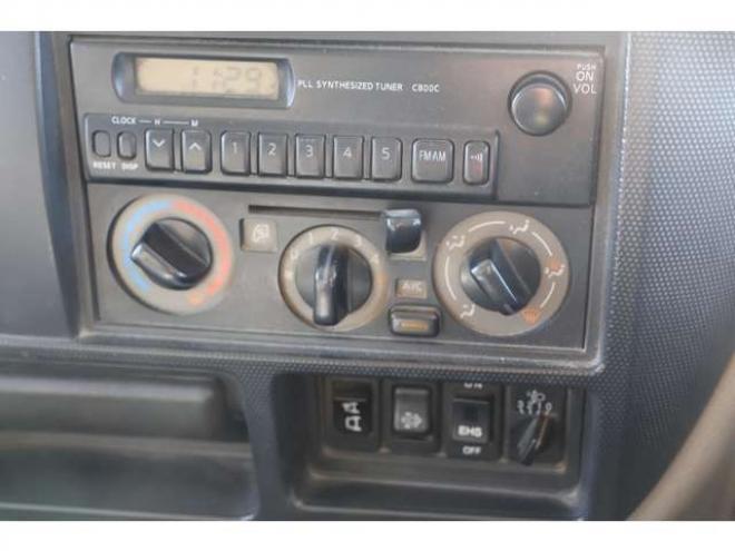 アトラス3.0 ダブルキャブ フルスーパーロー ディーゼルターボ 4WD　検1年　キーレス　MT 3000