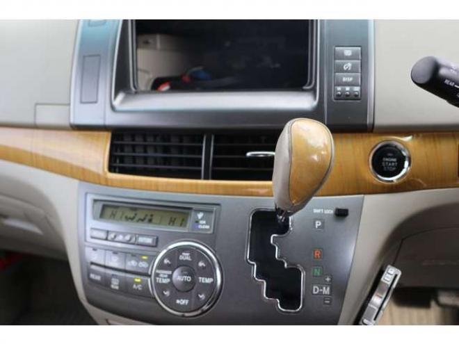 エスティマ2.4 G 4WD　検2年　自社　ローンカノウ　両電スラ 2400