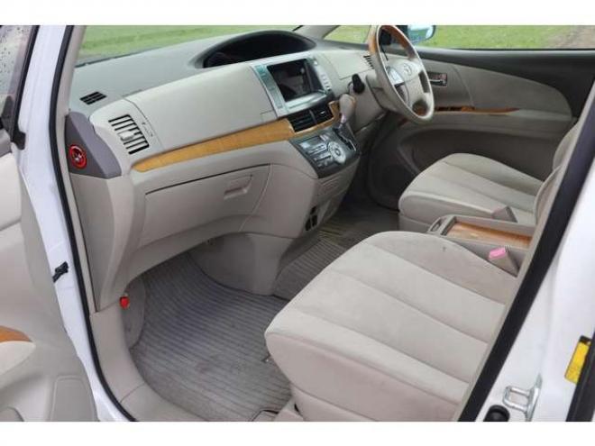 エスティマ2.4 G 4WD　検2年　自社　ローンカノウ　両電スラ 2400