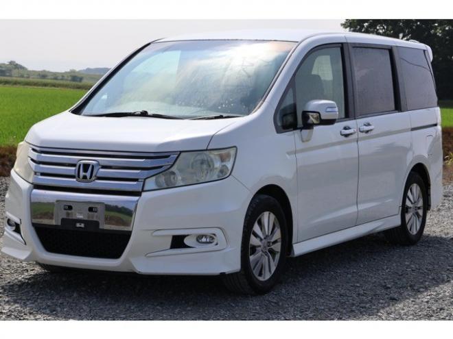 ステップワゴン2.0 スパーダ Z　検2年　自社　ローンカノウ　パドルシフト 2WD 2000