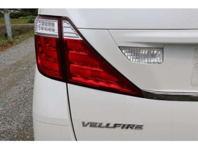 ヴェルファイア2.4 Z プラチナセレクションII 4WD　検2年　両側電スラ　バックカメラ　自社　ローンカノウ 2400