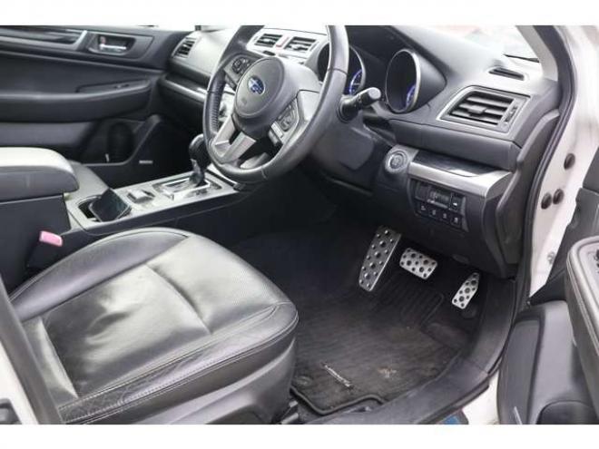 レガシィB4 2.5 リミテッド 4WD　検2年　パドルシフト　Bluetooth　自社　ローンカノウ 2500