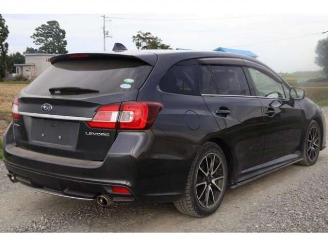 レヴォーグ1.6 GT アイサイト 4WD　検2年　スマートキー　自社 ローンカノウ 1600