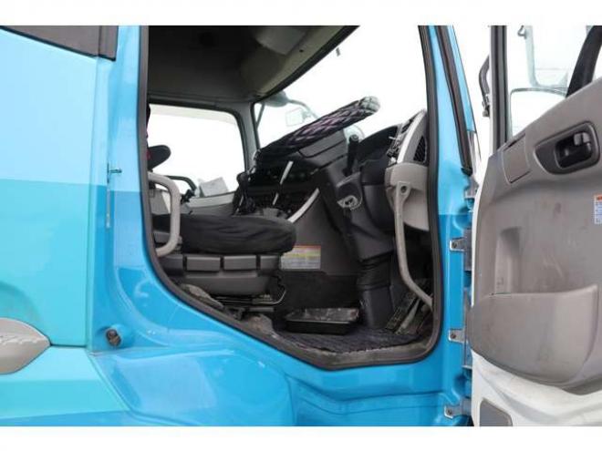 クオントラクタヘッド　検R8/2　本州仕入 2WD 11000