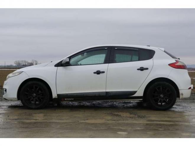 ルノーメガーヌ GTライン　検R9/5　買取直販　クルコン　カードキー 正規輸入車 2WD 2000