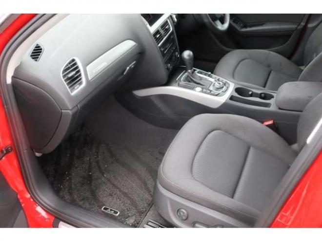 アウディA4 2.0 TFSI クワトロ 4WD　検二年　自社　ローンカノウ 正規輸入車 2000