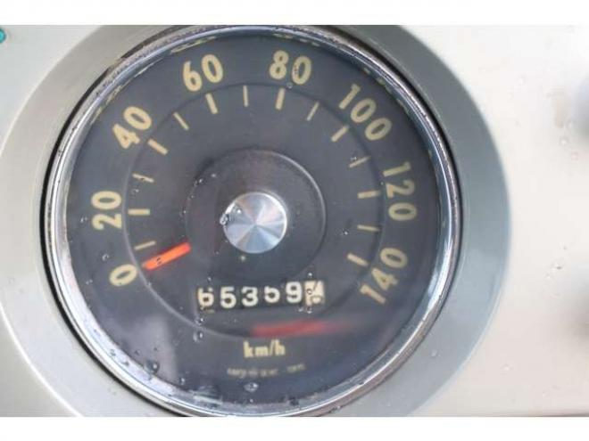 ブルーバードダッドサン　検2年 2WD 1200